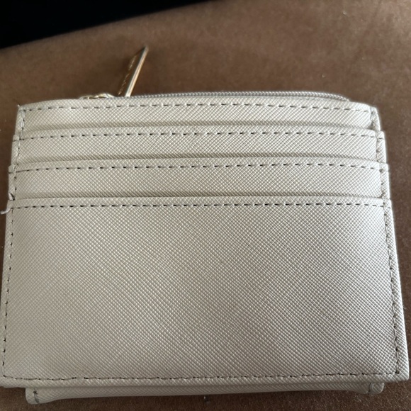 Anne Klein Small Bifold Wallet / Card Holder Beige - Picture 9 of 11